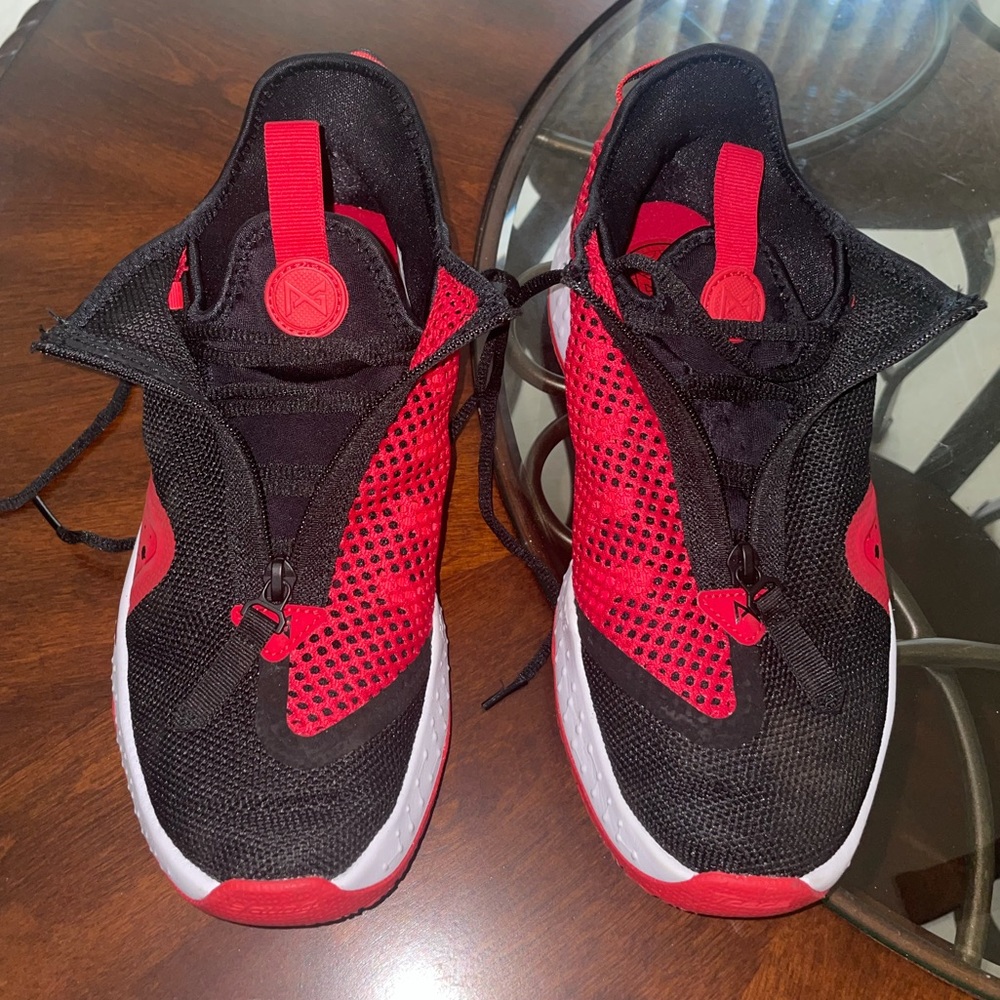 Nike PG 4